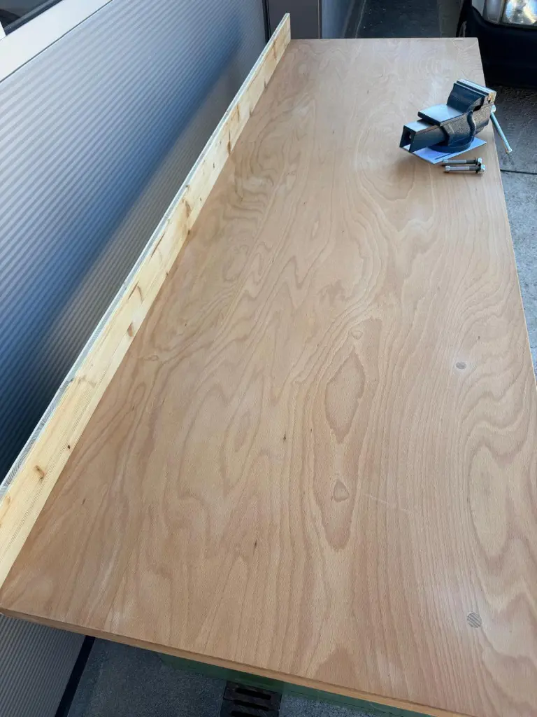 087a1a99-c0a1-48d1-b716-df15367e0ee9-900_Lista Werkbank_05.jpg