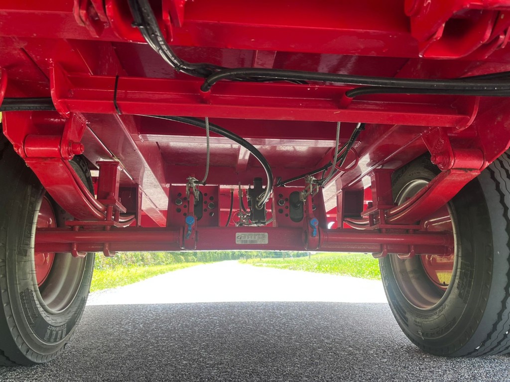 a2d9e1a8-8af3-4fa3-b863-e267644b4372-WhatsApp Bild 2025-07-29 um 07.jpg