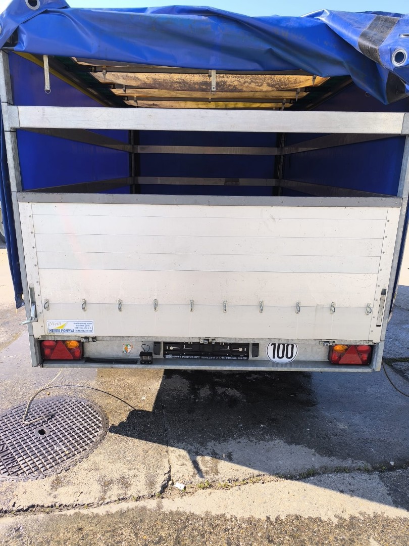 f8b49a49-638e-4222-8246-14fa61e2b5e9-Anhänger_Blachenanhänger_Schiebeverdeck_LMB-Maschinen Gmbh_4.png