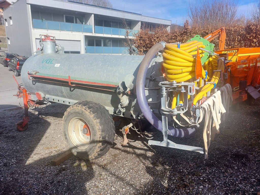 ac306630-2c6d-4adb-9a0d-29053a5af2b6-Kirchner Pétignat (5).jpg