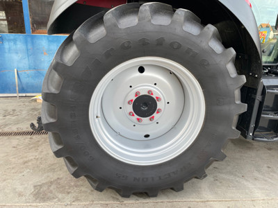 Rädersatz 600/65R34 / 480/65R24 zu Case IH, New Holland, Steyr