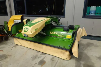 Faucheuse frontale Krone F320 CV