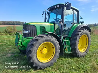 Traktor John Deere 6320