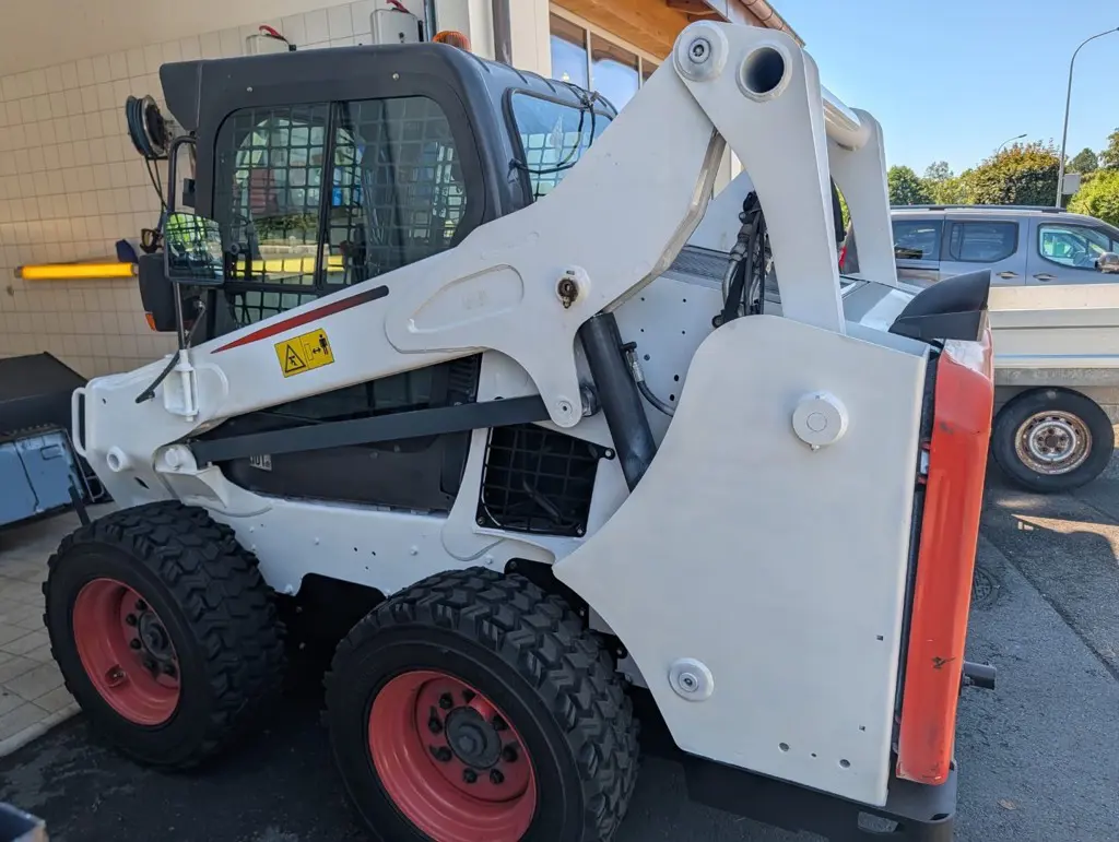 Bobcat S570