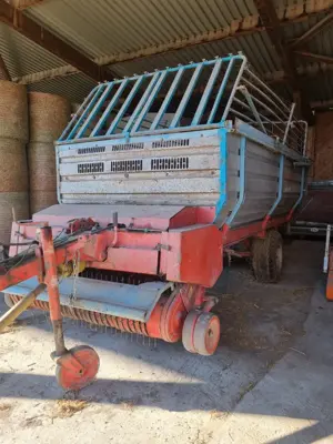 Ladewagen Mengele LW 310 quadro