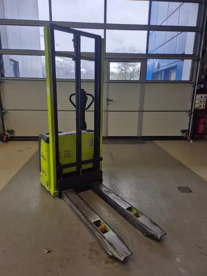 0186b15a-14ed-4270-baa6-5097af0a0a1a-lifter-gx-1292 (4).jpg