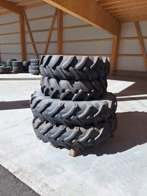 Pflegerad zu John Deere 280/85R24 und 12.4R36