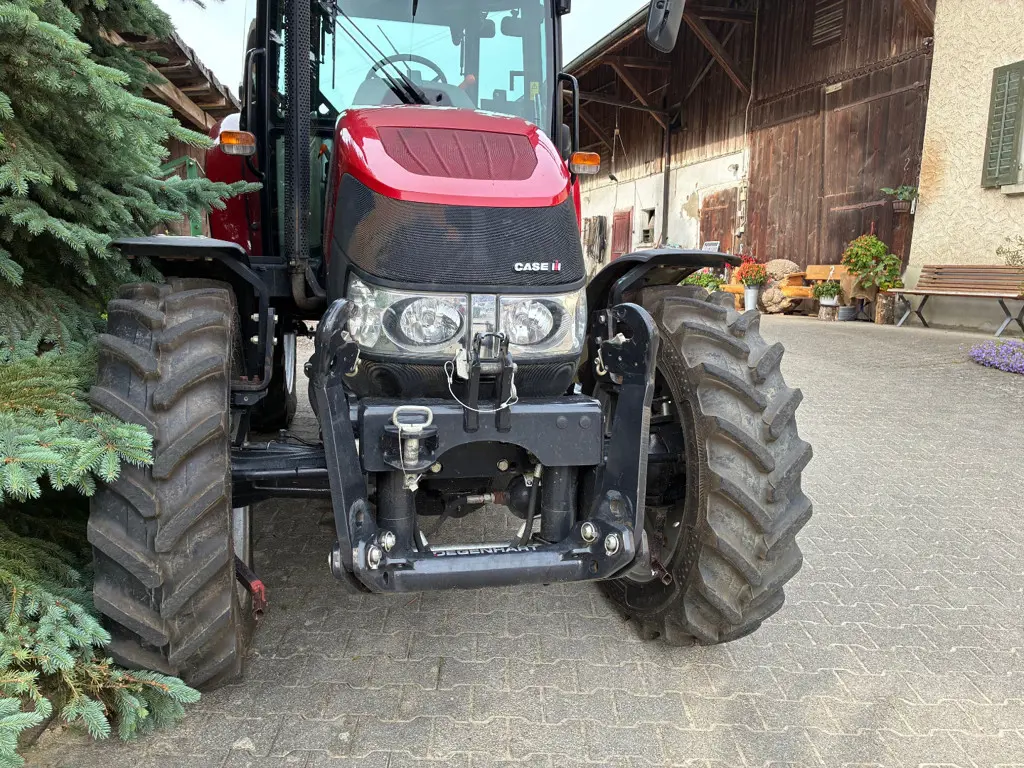 3efa3c87-da7f-4fd1-8594-c48cff6a6884-farmall A 4.jpg