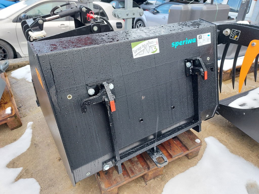 3d6ad462-4de2-4a65-bee2-6c8c00a3be8f-Quicke VS + 120 (4).jpg