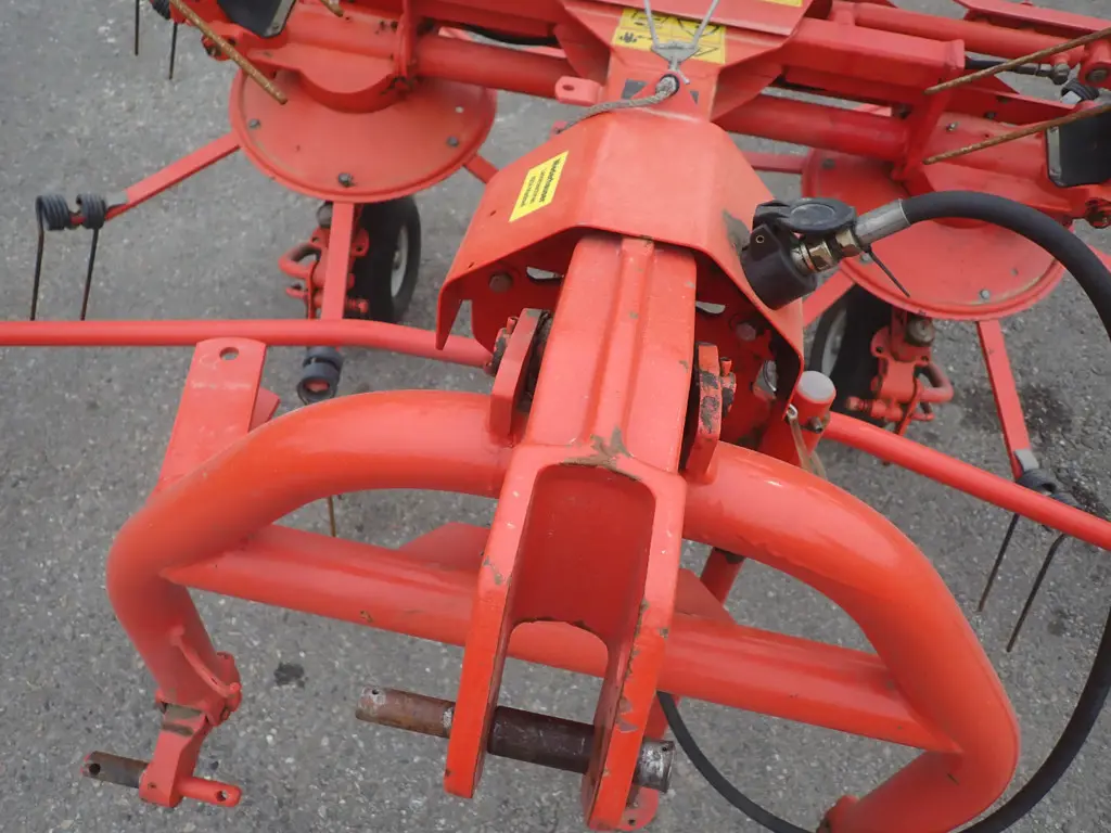 4f275343-2869-400b-a304-f01f5ab28c8b-Kuhn 5001 bei H Z (10).jpg