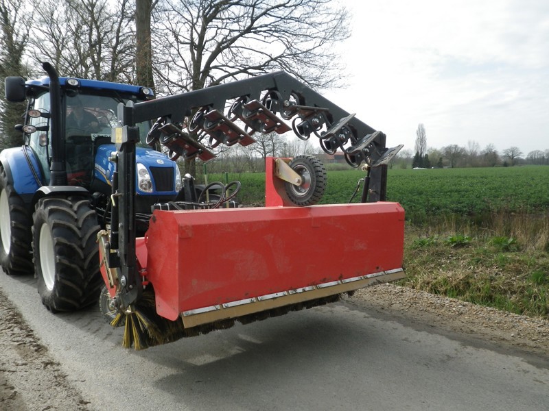 bcf850ce-a889-45f1-a800-cf10e915ae27-Adlerbesuch_2014 (27).JPG