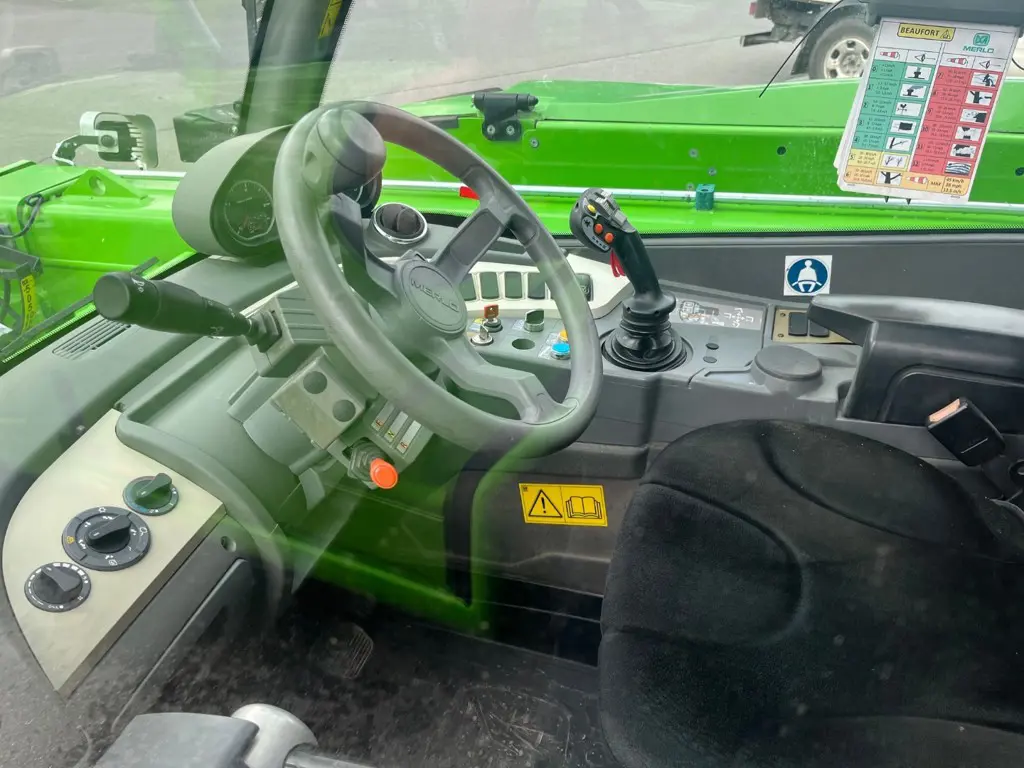 6b7e4991-3571-4564-9616-e69632e6d833-Merlo 6.jpg