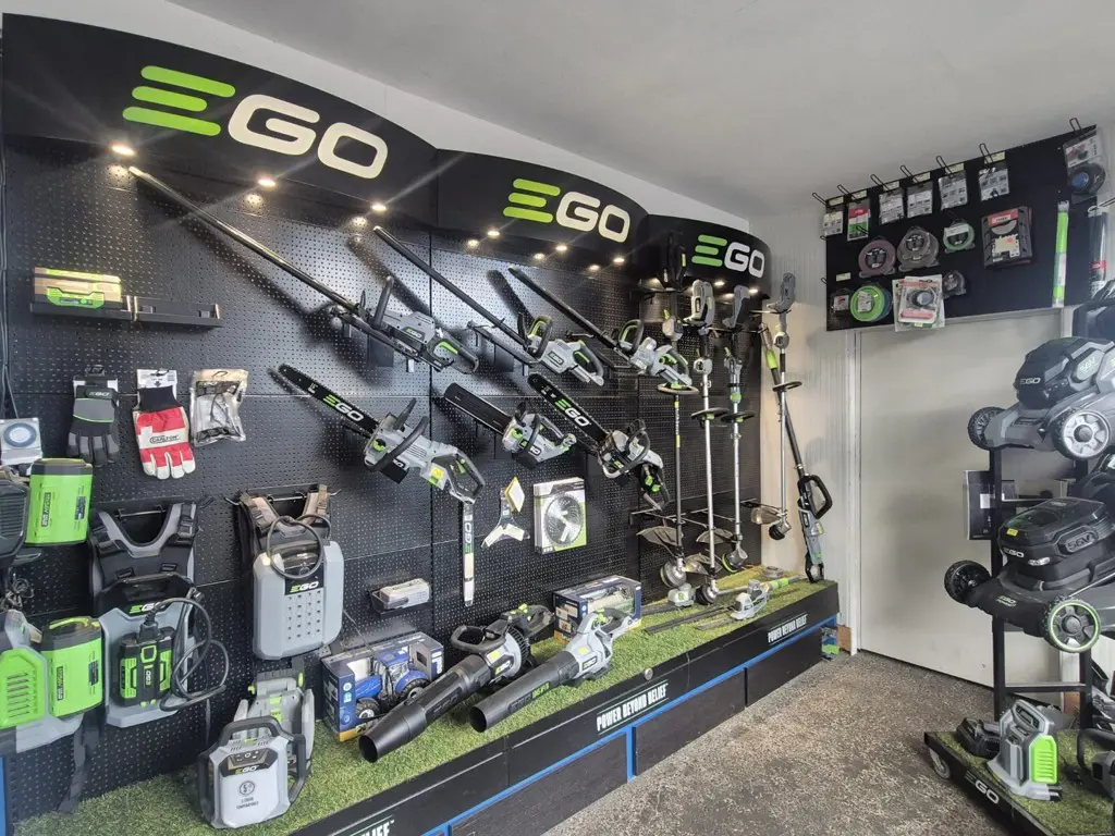 2bf1e06b-196a-4514-8b24-d4b3ef3955f5-Ausstellungsraum EGO.jpg