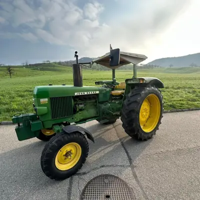 John Deere 2030
