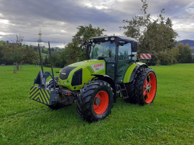 Claas Axos 340