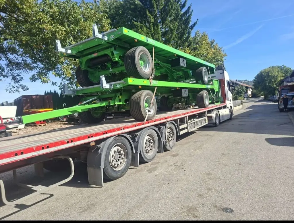 5b810e2f-89d5-4052-954e-c42bc0e2f447-Plateau Ponge 8 mètres.jpg