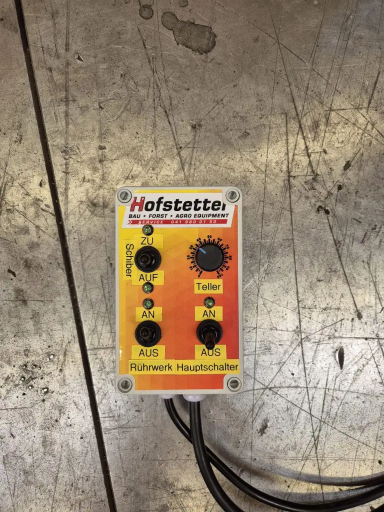 0fdeb94a-89ce-437d-8e96-bce84335c70b-WhatsApp Bild 2025-11-05 um 08.jpg