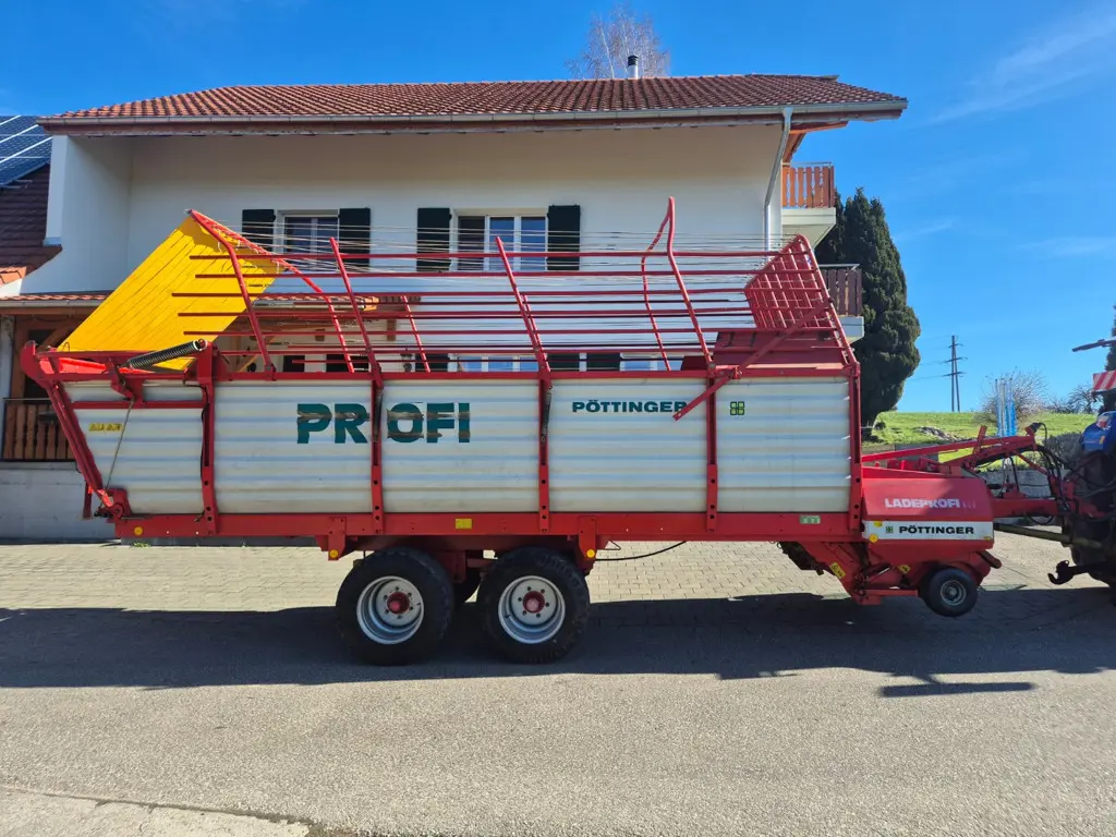 Ladewagen Pöttinger Ladeprofi 3