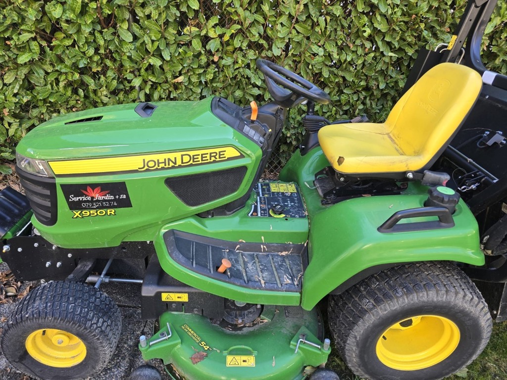 JOHN DERRE X 950 R