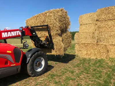 Quicke Ballengabel L+, hydraulisch klappbar für Strassenfahrt