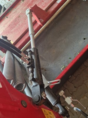 Hydr. Seitenverschiebung für Fella Ramos 310 FZ