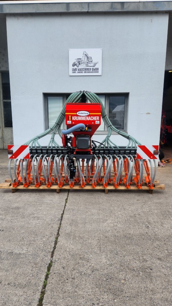 9e350d9e-c790-4a21-8c94-9f0c380830b9-Direktsämaschine_Drillsämaschien Underhaug UM7950 Krummenacher EPS5 Pneumatisch LMB-Maschinen GmbH 1.png