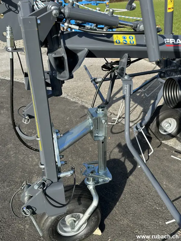 46b1cb4b-7e05-42b4-9ec6-15547bd53a86-GRH 501-03.JPG