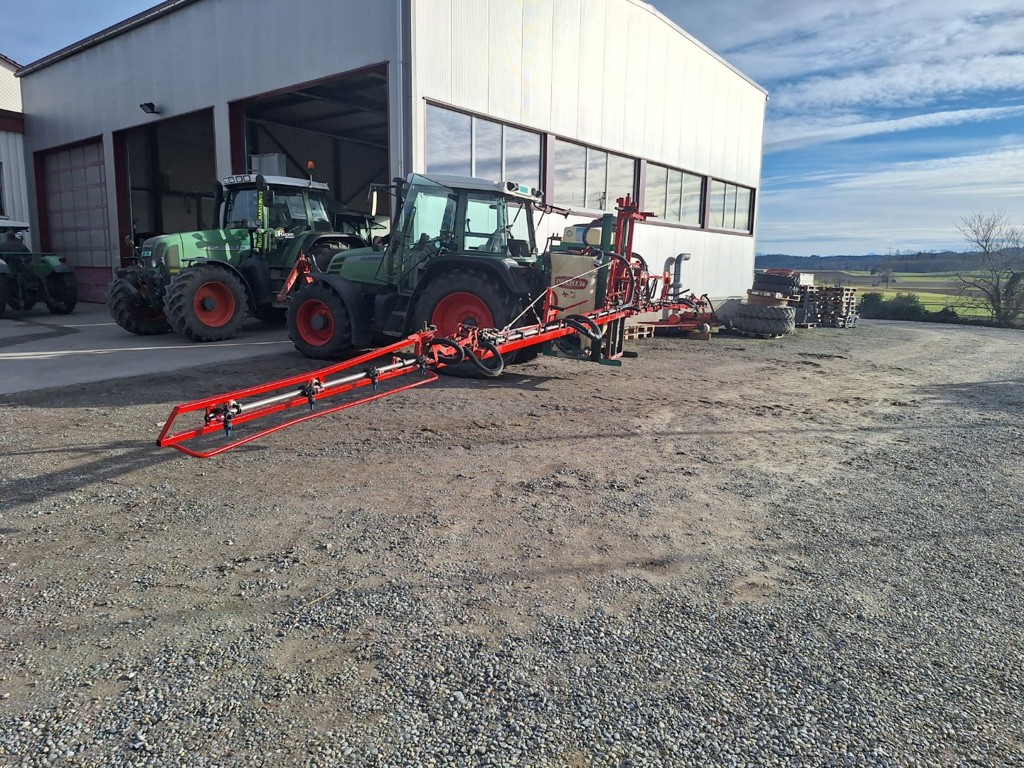 51d96e57-1c1a-4b5b-a76b-7e7a0c89728a-WhatsApp Image 2026-02-17 at 16.jpg