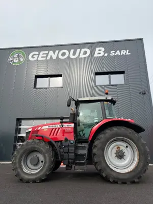 Tracteur Massey-Ferguson 7726