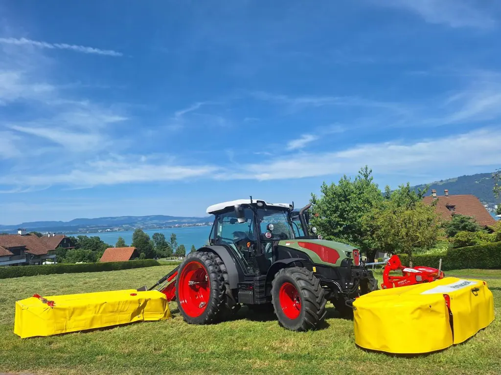 Heck- Scheibenmähwerk Pöttinger Novadisc 262