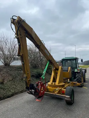 Griesser Mistkran mit Holzzange