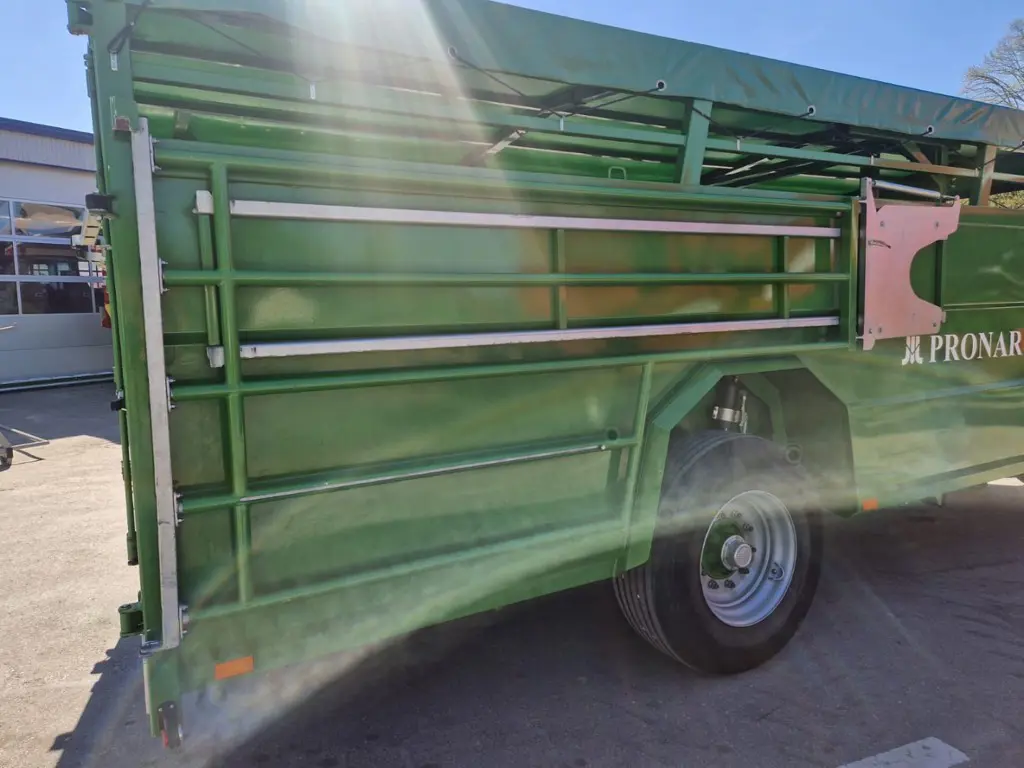 08a6f24e-e7da-4987-a15b-8dda5e0a2aa5-WhatsApp Image 2026-04-23 at 17.45.21 (1).jpg