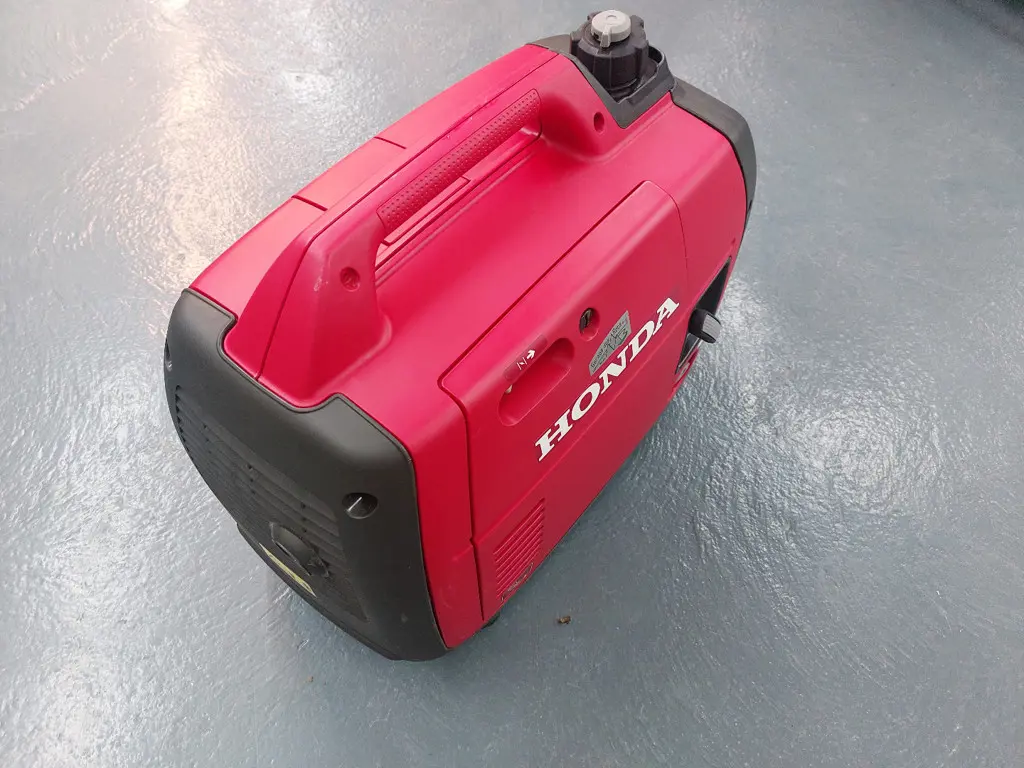 994e326a-e93f-4837-b151-a3e82d1e4d56-Honda EU 22i (2).jpg