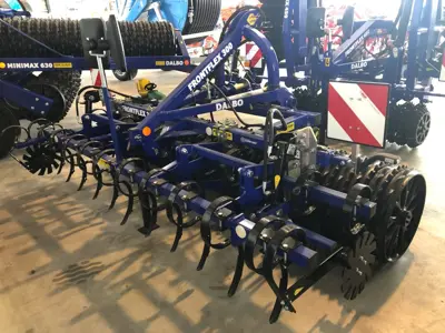 Cambridge-Walze Dalbo FRONTFLEX 60 × 300 cm, 2-reihiges, hydraulisches Eggenfeld inkl. seitlicher Begrenzung