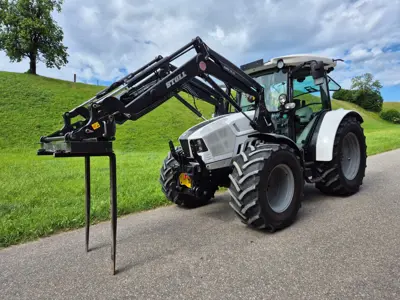 Lamborghini Strike 110 mit Stoll Frontlader, baugleich Same Hürlimann Deutz