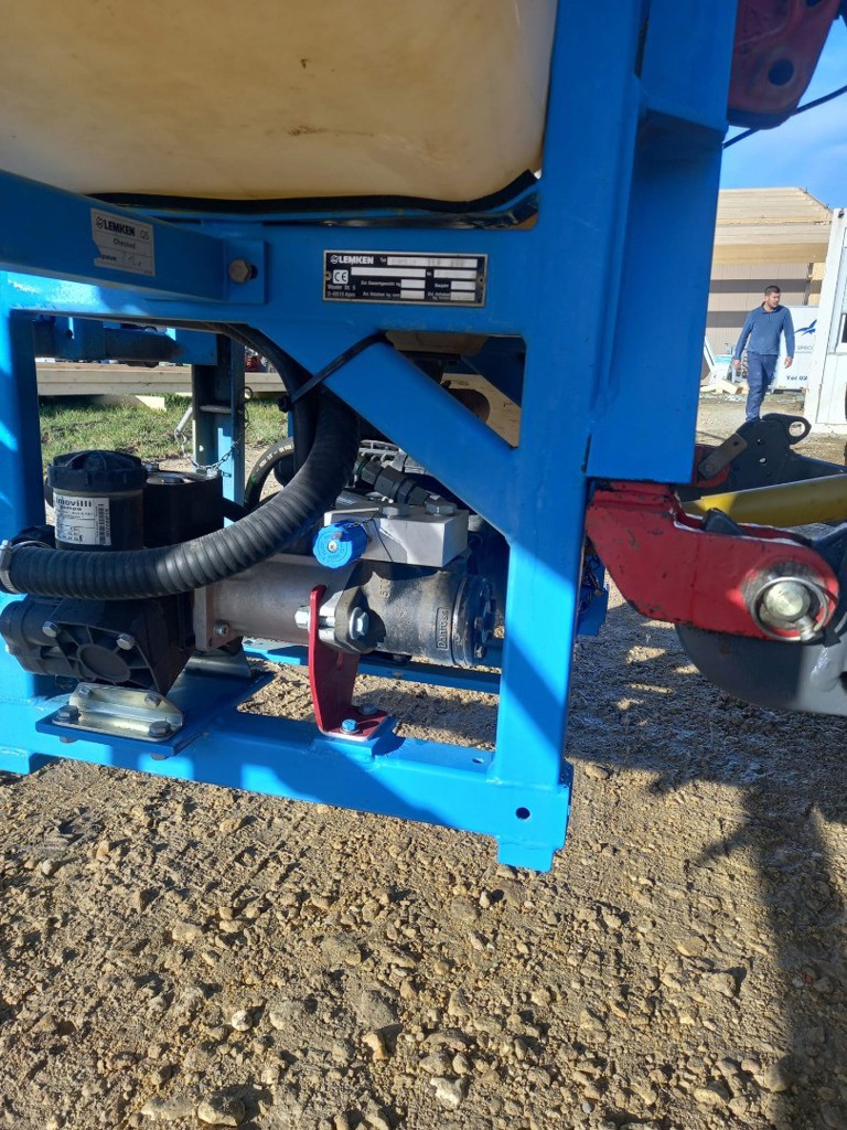 6203ab0d-784c-45b8-858c-e1ee9cc9d846-WhatsApp Image 2025-11-19 à 11.jpg