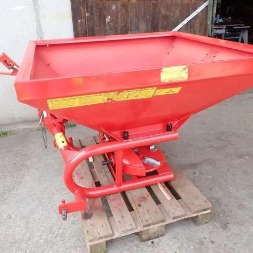 0bfe65fc-a46f-4ed9-a6b6-a8c3f91ed30c-junker (10).jpg