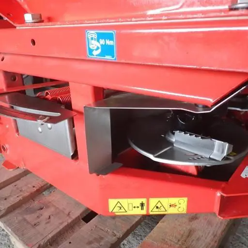 c0dc7e4a-2f20-458d-a3a0-b07290cc0b10-65 R 15 (5).jpg