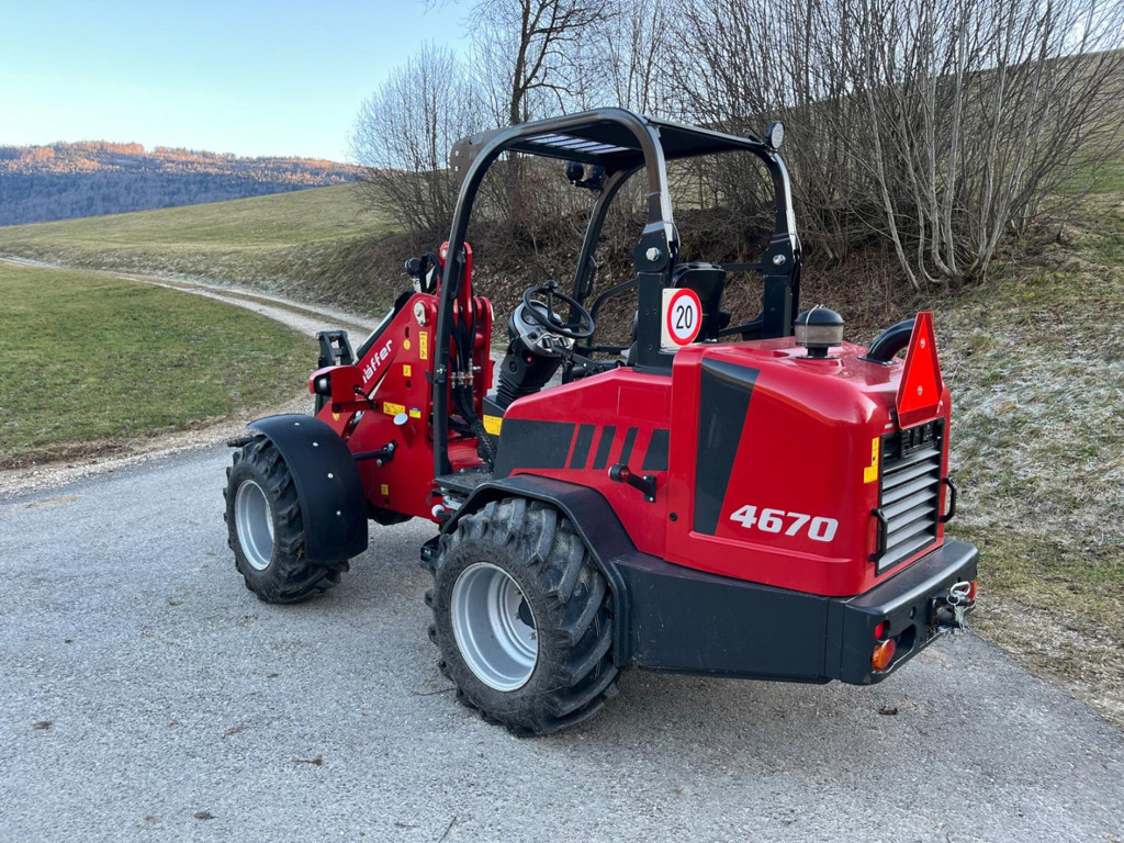 dbdc0b54-b741-4fe8-b94e-5abfab2b93e1-Schäffer Bögli (4).jpg