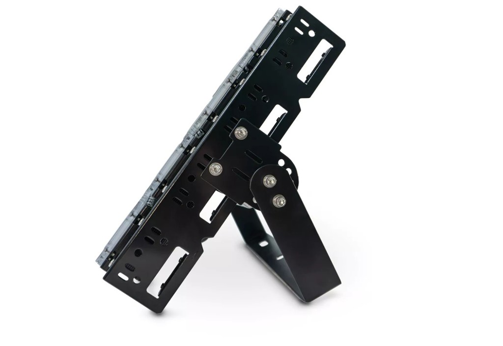 835c74f6-99dd-4c16-8abd-0c9bb46ef343-4 conv.jpg