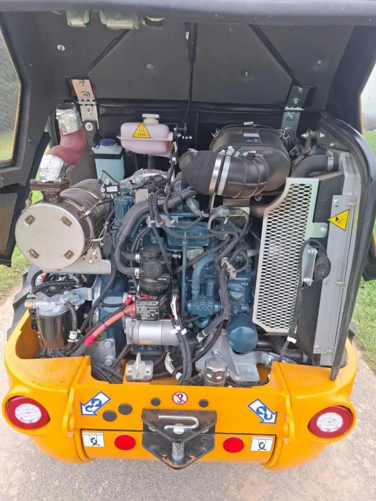 8f72609d-cf7c-48ff-a41a-0c674f022ce3-WhatsApp Bild 2025-10-17 um 16.jpg