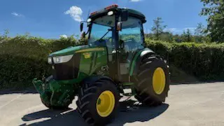 John Deere 4066R