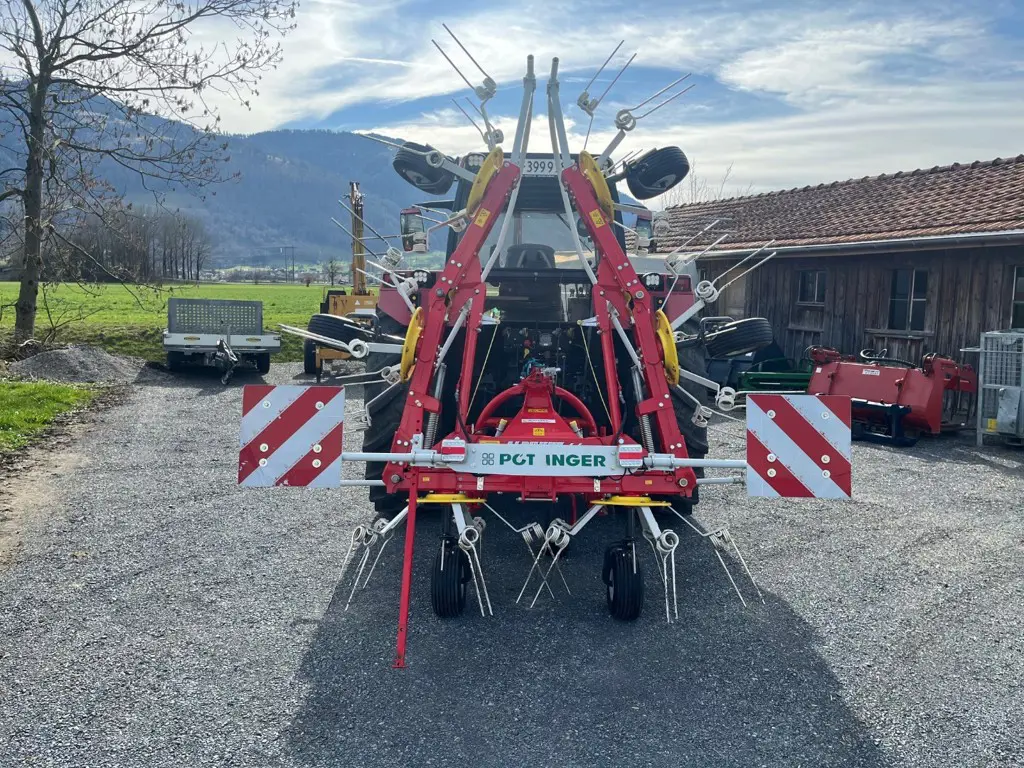 a1287d5e-6d52-4db7-a235-92afd134ab3c-Pöttinger Alpin Mächler Silvan 2.jpg