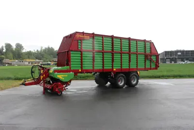 Schwingen-Ladewagen Strautmann Ambion 500 / Flex-Load Pick-up 225