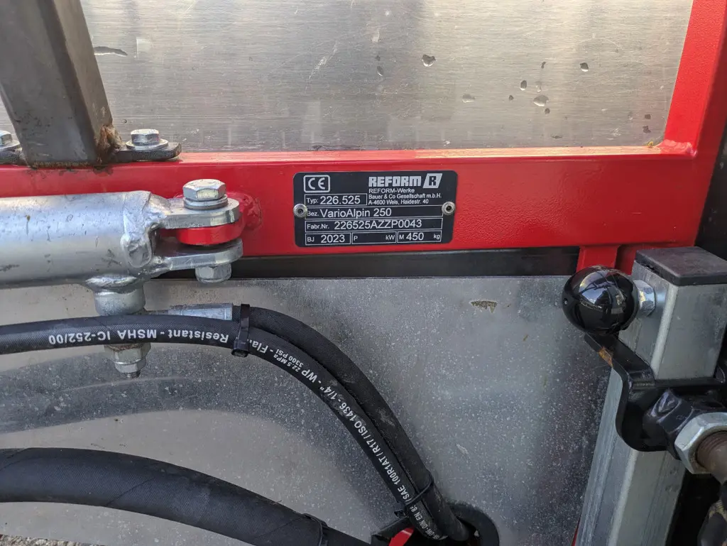 00cd9994-c6ca-4b26-b600-545c847f855c-WhatsApp Bild 2025-10-13 um 12.jpg