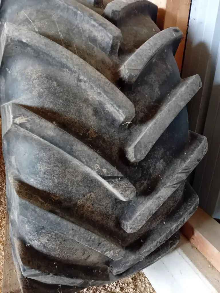 2x Roue complète 800/65 R32