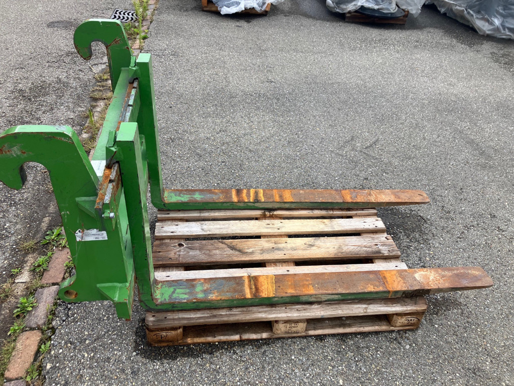 280622b4-99d7-4e74-aa10-c79108df0894-Palettengabel 1.jpg