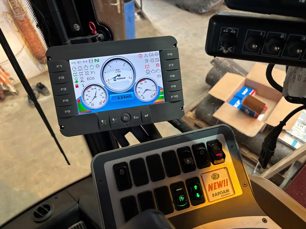 071eabe9-322e-43d7-843f-2a4f078e3b8a-WhatsApp Image 2026-04-10 at 09.jpg