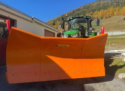 Kahlbacher Praxos 250, Schneeschild