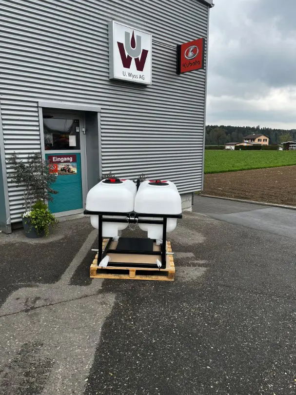 Doppel-Fronttank 100 & 200 Liter